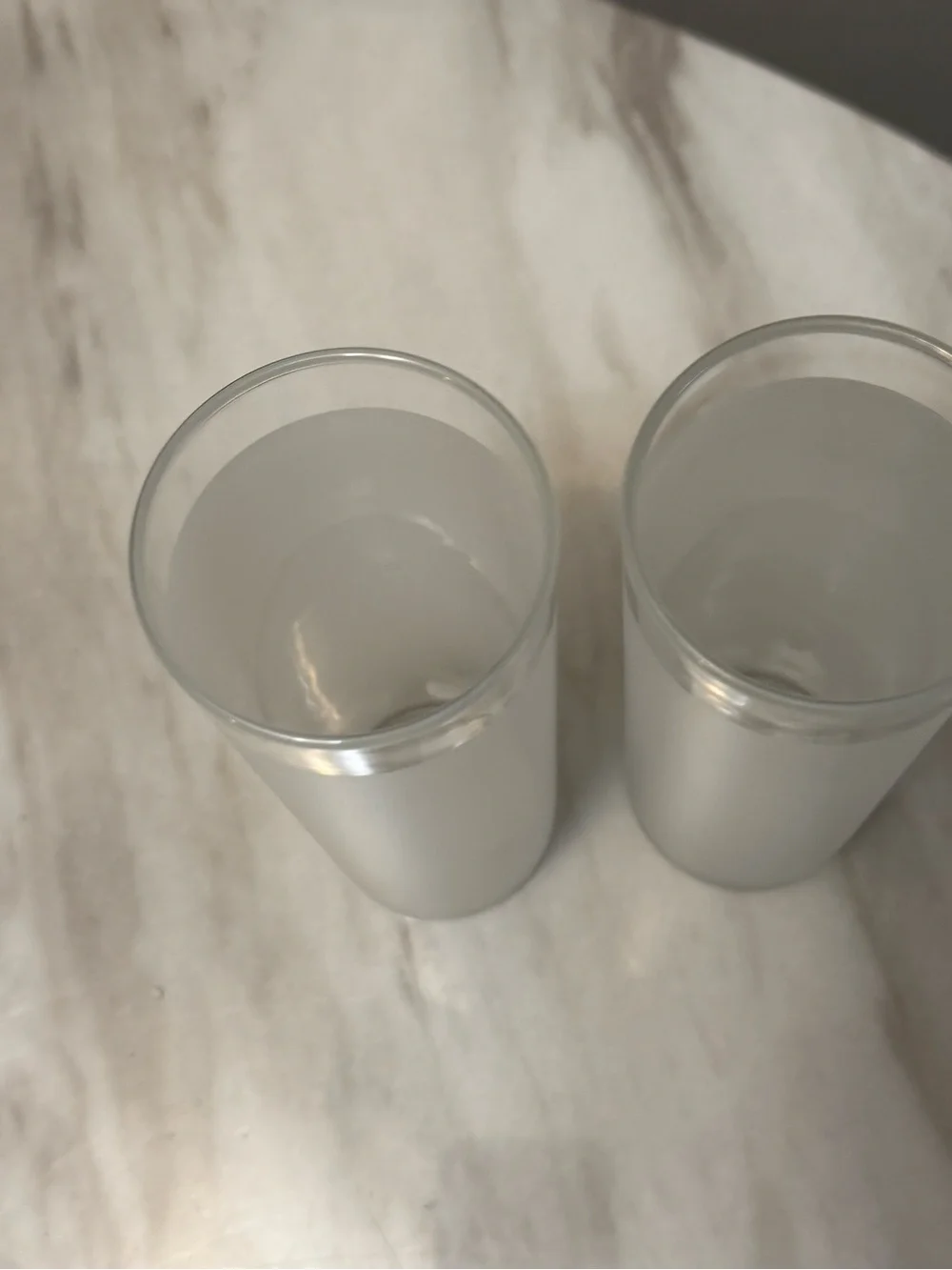 Libbey Tall Frosted Drink Glasses, Set of 2 vintage early 2000’s